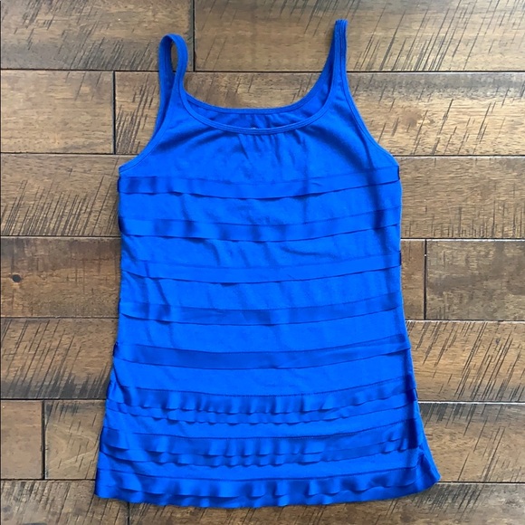 New York & Company Set of 2 Tank Tops Size Small - Picture 2 of 7